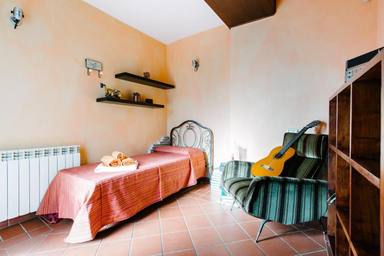 Agriturismo Casa Andreina Кастильоне-делла-Пеская Экстерьер фото