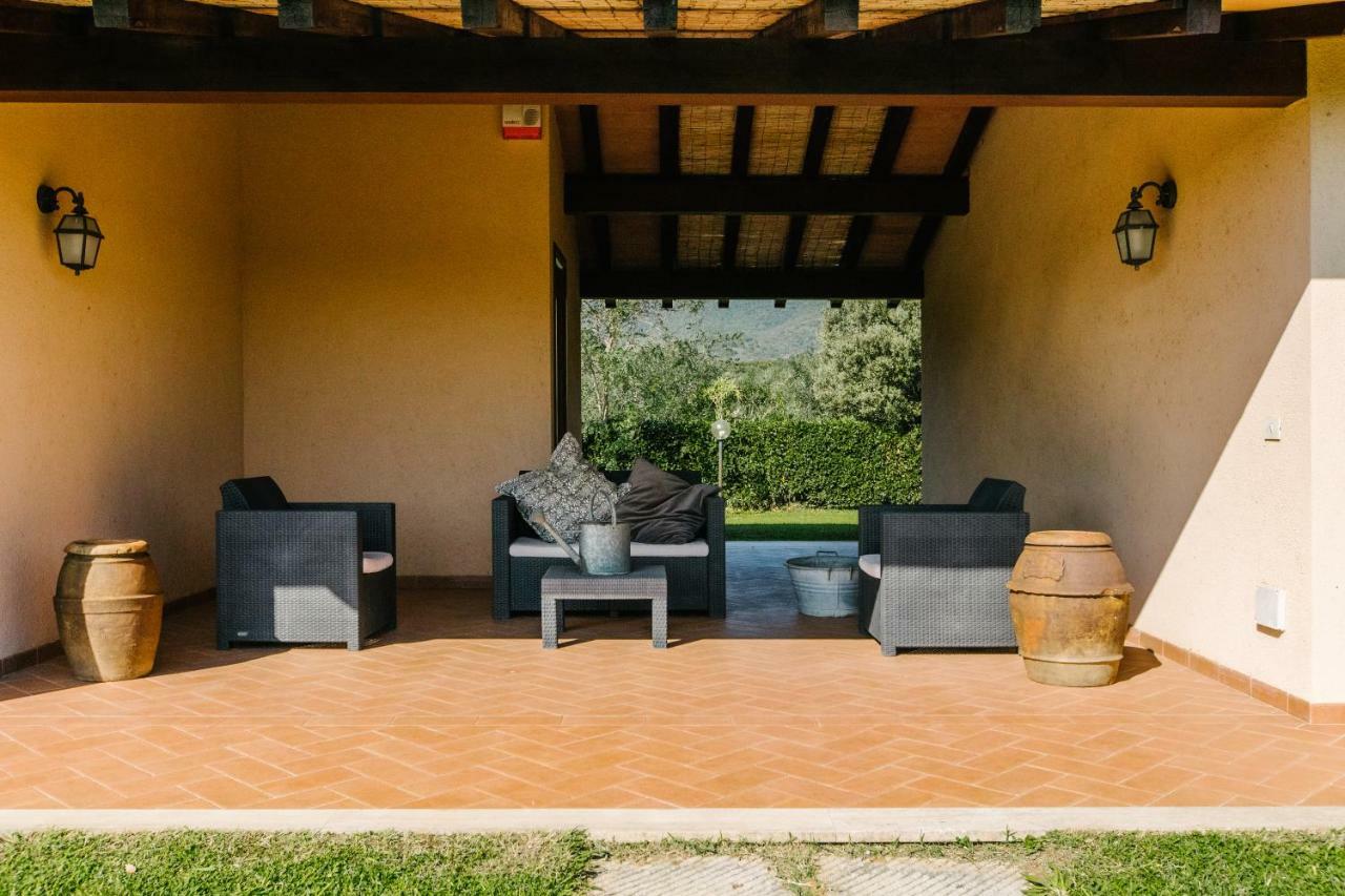 Agriturismo Casa Andreina Кастильоне-делла-Пеская Экстерьер фото